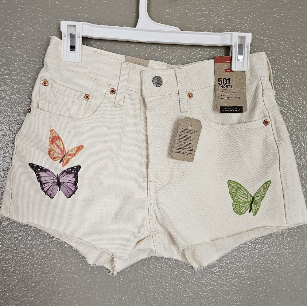 Levi's beige butterfly shorts size 26